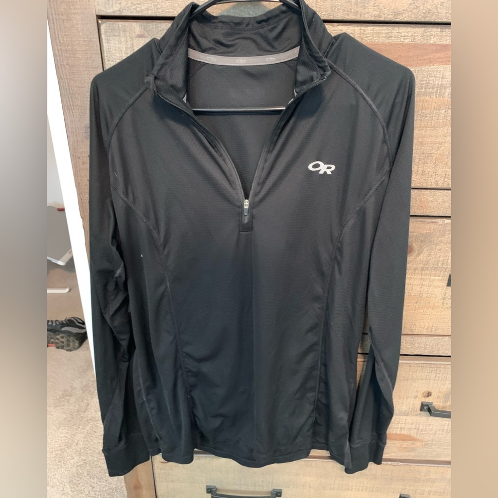 Outdoor Research 1/4 zip long sleeve base layer. Size Large.